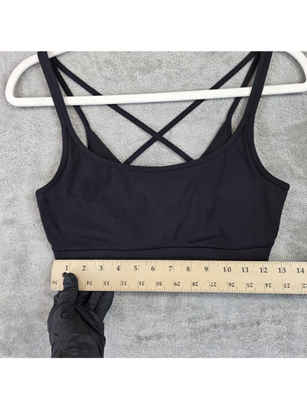 Vuori Mindset Sports Bra Womens M Black Crossback Lined Stretch Yoga Athletic - Picture 7 of 8